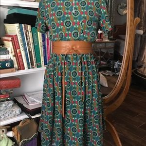 LuLaRoe Leggings Material Carly